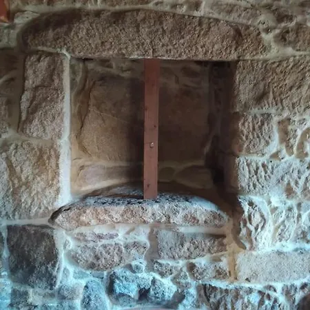 Casa Amil Da Vilaboa, *