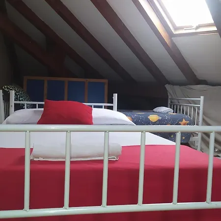 Casa Amil Da Vilaboa, 阿拉力兹